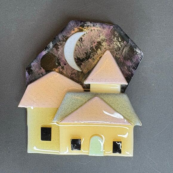 Lucinda House Brooch with Moon Large 2.25" - Picture 1 of 3